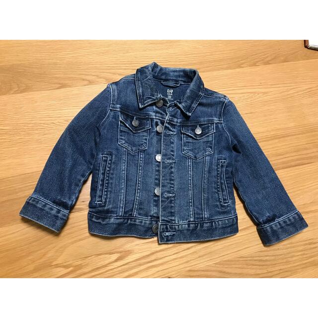 babyGAP(ベビーギャップ)のギャップ　GAP ジージャン　子ども服　サイズ95 キッズ/ベビー/マタニティのキッズ服男の子用(90cm~)(ジャケット/上着)の商品写真