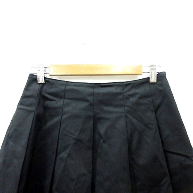 QUEENS COURT(クイーンズコート)のクイーンズコート QUEENS COURT プリーツスカート ひざ丈 1 黒 レディースのスカート(ひざ丈スカート)の商品写真