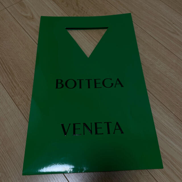 Bottega Veneta(ボッテガヴェネタ)のボッテガの紙袋 レディースのバッグ(ショップ袋)の商品写真