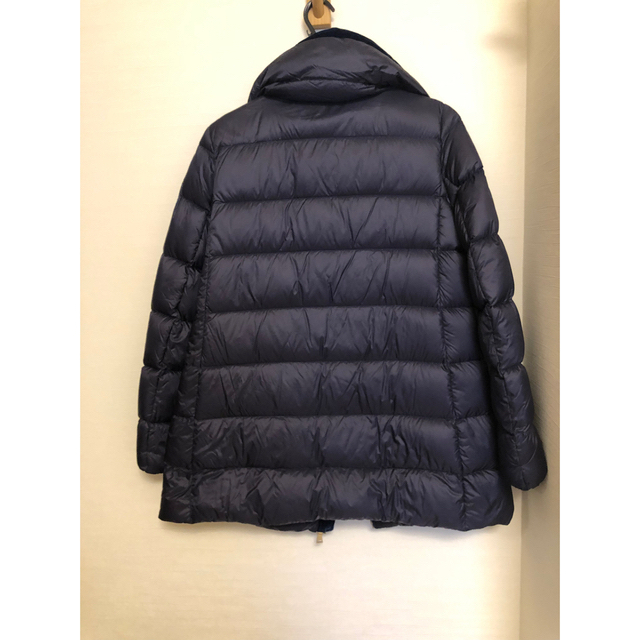 MONCLER(モンクレール)のモンクレール　ダウン　トルコン　ネイビー レディースのジャケット/アウター(ダウンジャケット)の商品写真