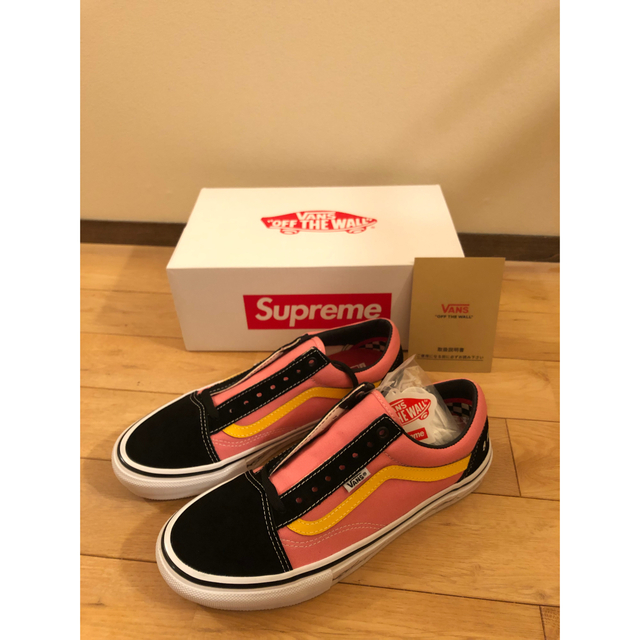 Supreme(シュプリーム)の☆ゆうと様専用☆supreme × vans oldskool pink☆ メンズの靴/シューズ(スニーカー)の商品写真