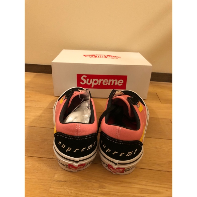 Supreme(シュプリーム)の☆ゆうと様専用☆supreme × vans oldskool pink☆ メンズの靴/シューズ(スニーカー)の商品写真