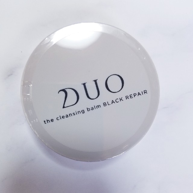 【新品】DUO　クレンジングバーム　黒　ミニサイズ コスメ/美容のスキンケア/基礎化粧品(クレンジング/メイク落とし)の商品写真