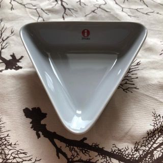 イッタラ(iittala)のイッタラ　ティーマ　トライアングル　グレー　1点(食器)