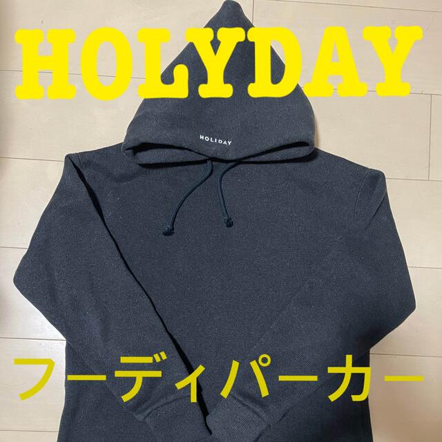 holiday(ホリデイ)のHOLYDAY フーディ　パーカー レディースのトップス(パーカー)の商品写真