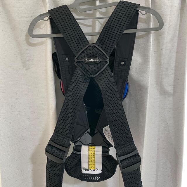 BABYBJORN(ベビービョルン)のBABY CARRIER MINI(BABYBJORN)-Airy mesh- キッズ/ベビー/マタニティの外出/移動用品(抱っこひも/おんぶひも)の商品写真