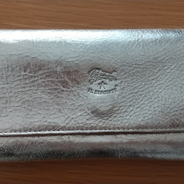 IL BISONTE(イルビゾンテ)のイルビゾンテ  シャンパンゴールド レディースのファッション小物(財布)の商品写真
