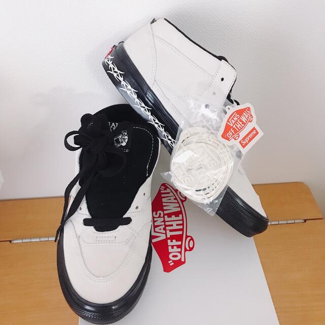 Supreme × Vans Half Cab "White"