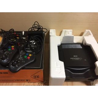 NEOGEO ネオジオ CD  (家庭用ゲーム機本体)