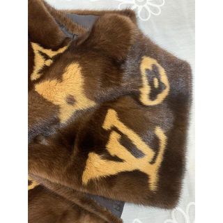 ルイヴィトン(LOUIS VUITTON)のlouis vuitton  マフラーミンク　unisex(マフラー/ショール)