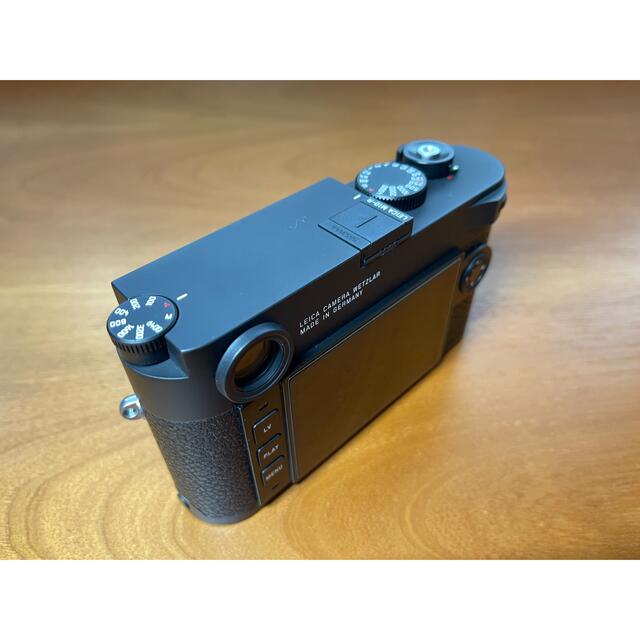 LEICA(ライカ)のサム様専用　ライカM10Rブラッククローム(超美品) スマホ/家電/カメラのカメラ(ミラーレス一眼)の商品写真