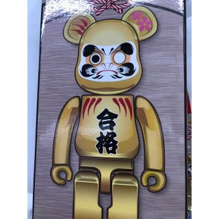 メディコムトイ(MEDICOM TOY)のBE@RBRICK 達磨 合格金メッキ 弐 100％+400％　ベアブリック(その他)