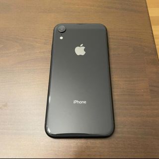 アップル(Apple)のiPhone XR (スマートフォン本体)