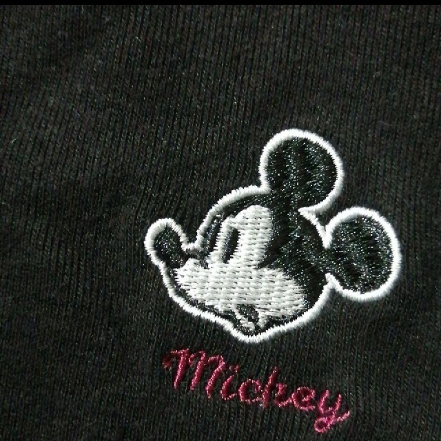 刺繍ミッキー ディズニー七分シャツ ブラック レディースのトップス(Tシャツ(長袖/七分))の商品写真