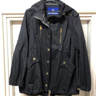 バーバリーブルーレーベル(BURBERRY BLUE LABEL)の美品★バーバリーブルーレーベル★マウンテンパーカー　38 Burberry 黒　(その他)