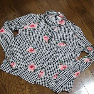 エイチアンドエム(H&M)のH&M　ギンガムチェック　お花シャツ(シャツ/ブラウス(長袖/七分))