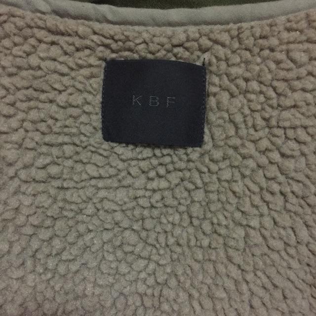 KBF(ケービーエフ)のKBF モッズコート レディースのジャケット/アウター(モッズコート)の商品写真