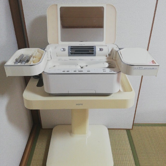 美品。サキナビジュー美顔器 - フェイスケア 美品。サキナビジュー美顔器 - フェイスケア