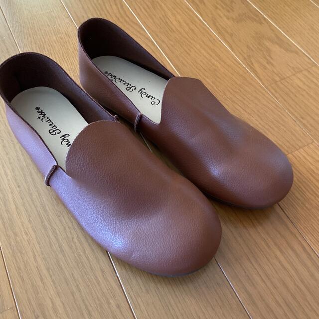 レーザー茶色靴 レディースの靴/シューズ(ローファー/革靴)の商品写真