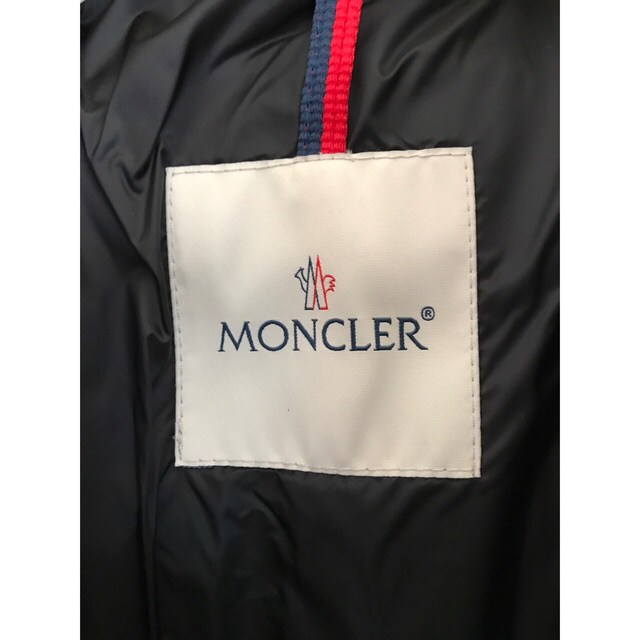 MONCLER(モンクレール)のモンクレール HERMINE エルミンヌ  レディースのジャケット/アウター(ダウンジャケット)の商品写真