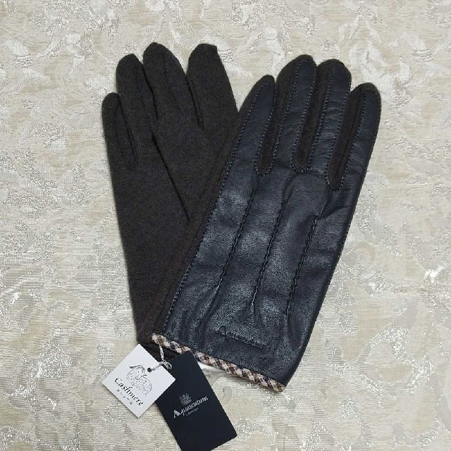 AQUA SCUTUM(アクアスキュータム)のカシミア混 レディース手袋 レディースのファッション小物(手袋)の商品写真