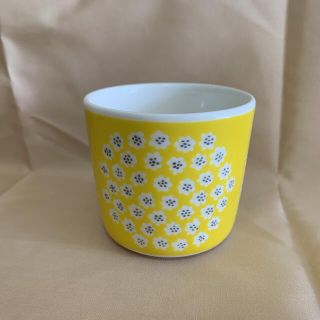 マリメッコ(marimekko)のマリメッコ　ラテマグ　プケッティ　イエロー(食器)