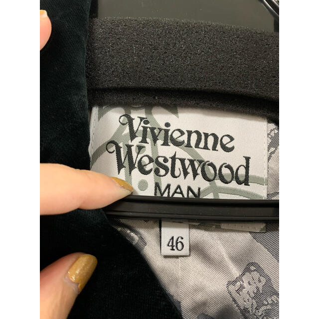 Vivienne Westwood(ヴィヴィアンウエストウッド)のVivienne  Westwood ベロアベスト　美品未使用 メンズのトップス(ベスト)の商品写真