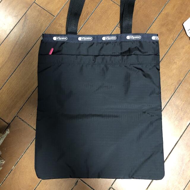 LeSportsac(レスポートサック)の新品 レスポートサック ディズニー ミッキーマウス トートバッグ　セール レディースのバッグ(トートバッグ)の商品写真