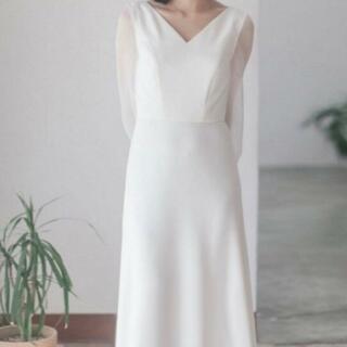 韓国 前撮り 結婚式 二次会 フォト ウエディングドレス 袖ありＶネック(ウェディングドレス)