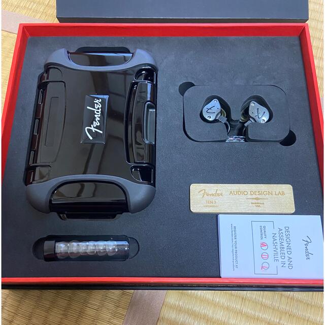 Fender TEN 3 Pewter fender ten 3 有線イヤホン ヘッドフォン Fender TEN 3 Pewter fender ten 3 有線イヤホン ヘッドフォン