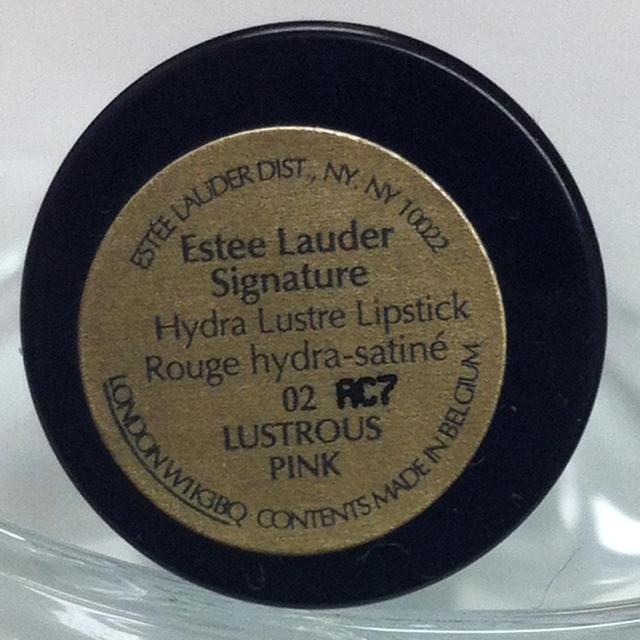 Estee Lauder(エスティローダー)の【送込】エスティローダー#02（未使用） コスメ/美容のベースメイク/化粧品(その他)の商品写真