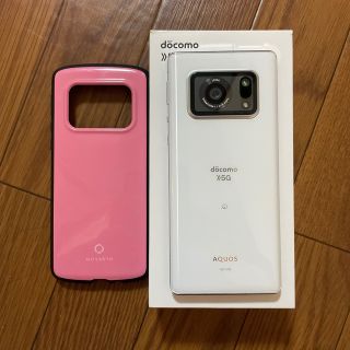 アクオス(AQUOS)のAQUOS R6 SH-51B ホワイト SIMフリー(スマートフォン本体)