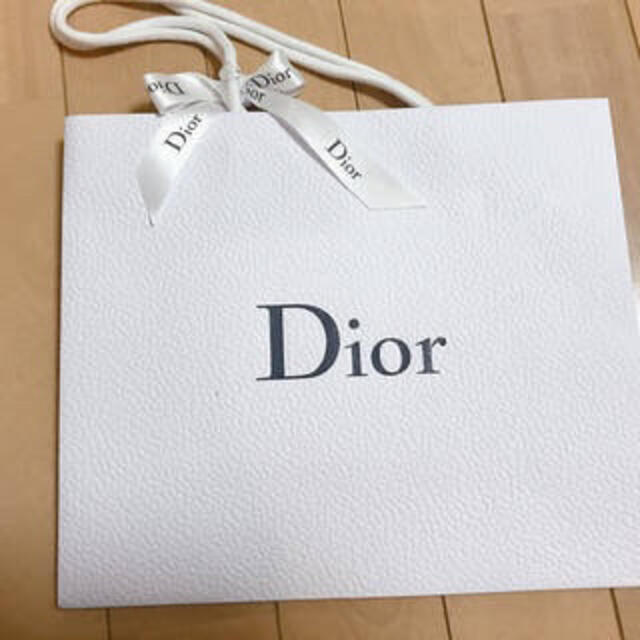 Dior - DIOR ショップ袋 紙袋 リボン付きの通販 by みっちゃん's shop 