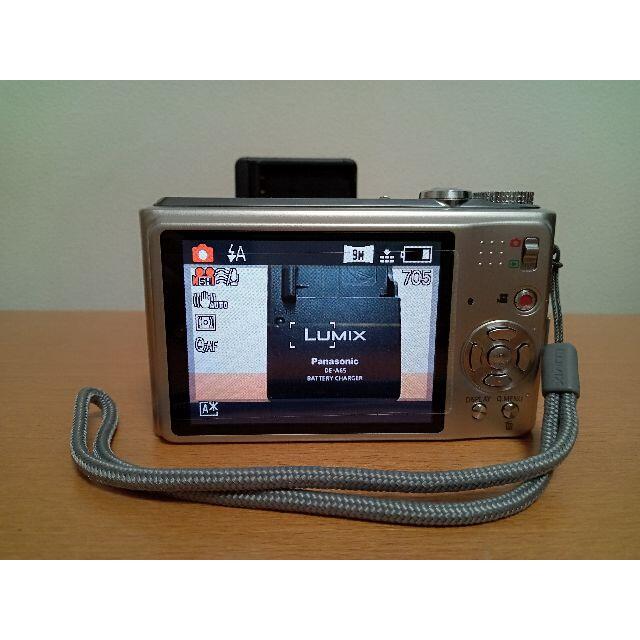 Panasonic(パナソニック)の【送料込み・中古備品】Panasonic LUMIX DMC-TZ7＋メモリー スマホ/家電/カメラのカメラ(コンパクトデジタルカメラ)の商品写真