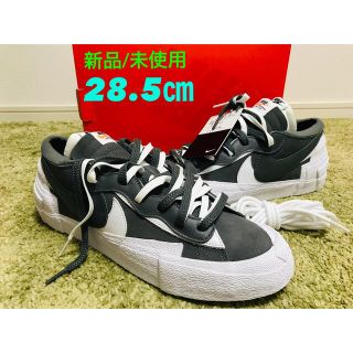 ナイキ(NIKE)のNIKE sacai BLAZER LOW IRONGRAY 28.5新品未使用(スニーカー)