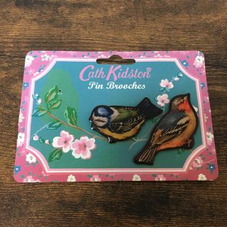 キャスキッドソン(Cath Kidston)のCath Kidston ことりピンブローチ(ブローチ/コサージュ)