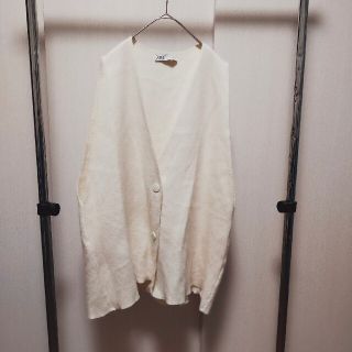 ザラ(ZARA)のザラ　ZARA　2021年9月頃購入　ニットベスト　ホワイトXS(ベスト/ジレ)