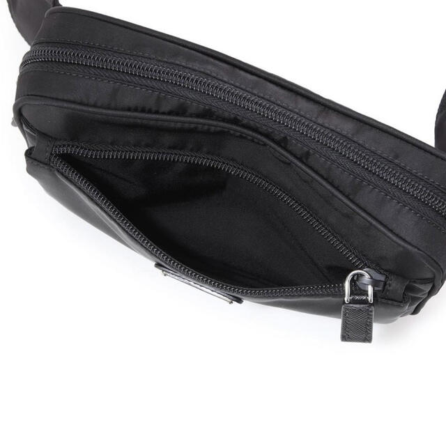 PRADA(プラダ)のプラダ PRADA ベルトバッグ ボディバッグ ブラック メンズ レディース メンズのバッグ(ボディーバッグ)の商品写真