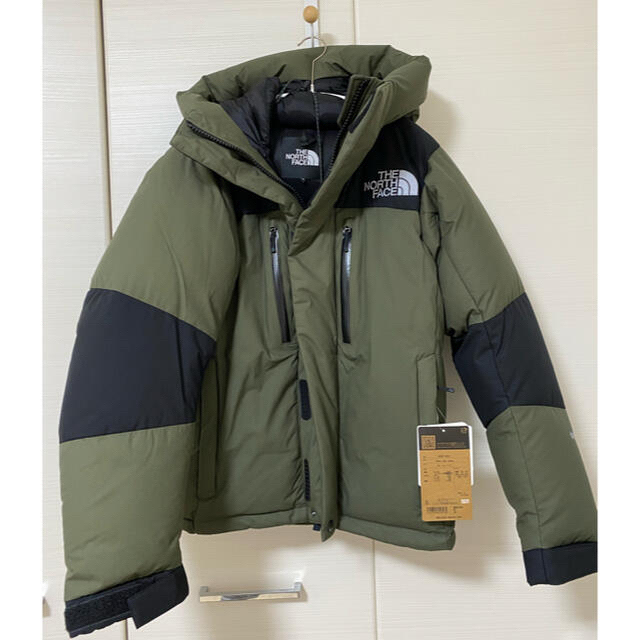 THE NORTH FACE(ザノースフェイス)のバルトロライトジャケット　ニュートープ　ND91950 メンズのジャケット/アウター(ダウンジャケット)の商品写真