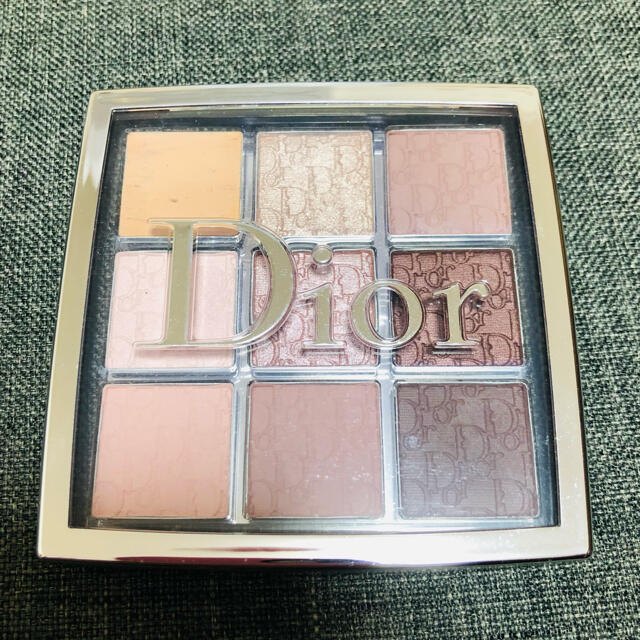 Dior(ディオール)のDIOR ディオール　バックステージ　アイパレット　002クール コスメ/美容のベースメイク/化粧品(アイシャドウ)の商品写真