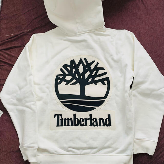 新品Supreme Timberland ﾃｨﾝﾊﾞｰﾗﾝﾄﾞ ﾊﾟｰｶｰ