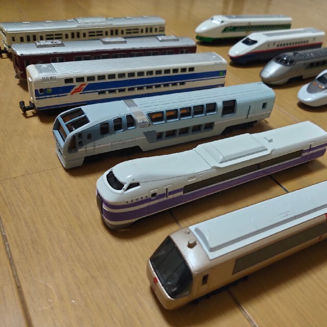 トレーン製鉄道模型の20両まとめ売りです エンタメ/ホビーのおもちゃ/ぬいぐるみ(鉄道模型)の商品写真