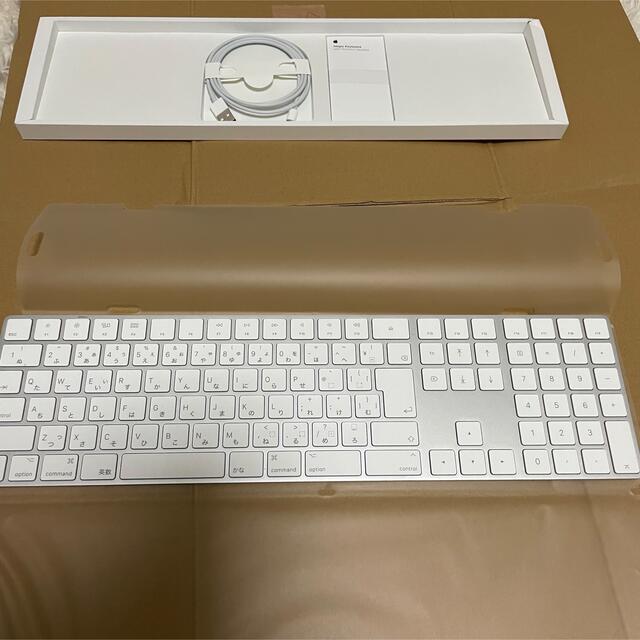 Apple(アップル)のAPPLE MAGIC KEYBOARD(テンキーツキ-JIS) スマホ/家電/カメラのPC/タブレット(PC周辺機器)の商品写真