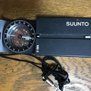 スント(SUUNTO)のスントコンパス方位磁針(登山用品)