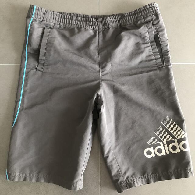 adidas(アディダス)のアディダス  サイズ140   キッズ/ベビー/マタニティのキッズ服男の子用(90cm~)(パンツ/スパッツ)の商品写真