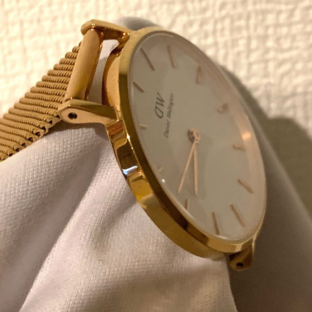 Daniel Wellington(ダニエルウェリントン)のDANIEL WELLINGTON 時計【支払後翌日発送可能です】 レディースのファッション小物(腕時計)の商品写真