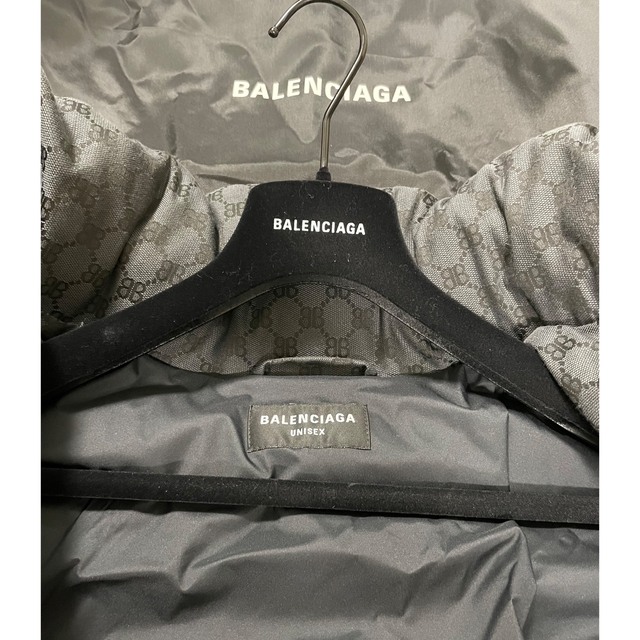 Balenciaga(バレンシアガ)の【新品・未使用】BALENCIAGA×GUCCI コラボダウン メンズのジャケット/アウター(ダウンジャケット)の商品写真