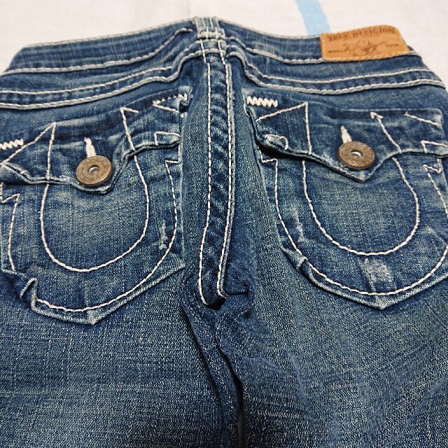 True Religion(トゥルーレリジョン)のトゥルーレリジョン   デニム レディースのパンツ(デニム/ジーンズ)の商品写真