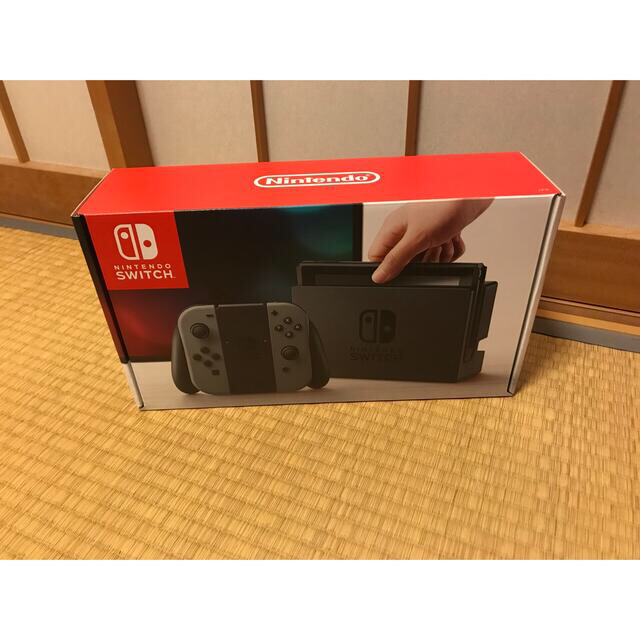 Nintendo Switch(ニンテンドースイッチ)のNintendo Switch JOY-CON グレー 本体  中古 エンタメ/ホビーのゲームソフト/ゲーム機本体(家庭用ゲーム機本体)の商品写真