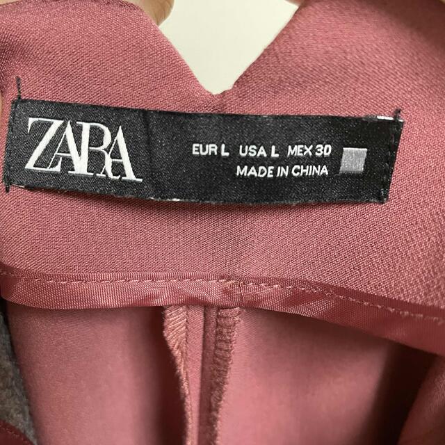 ZARA(ザラ)のぽーん家のうさ様 レディースのパンツ(カジュアルパンツ)の商品写真